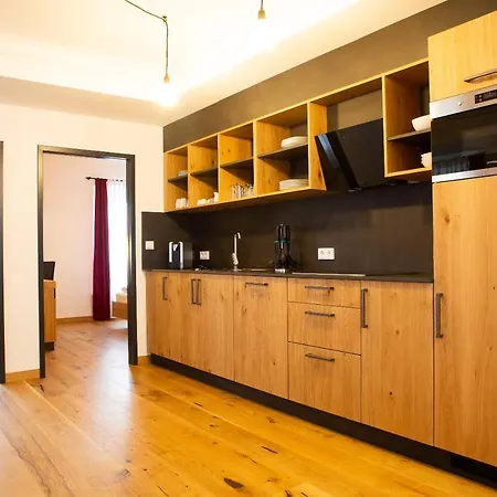 Hotel & Bichler